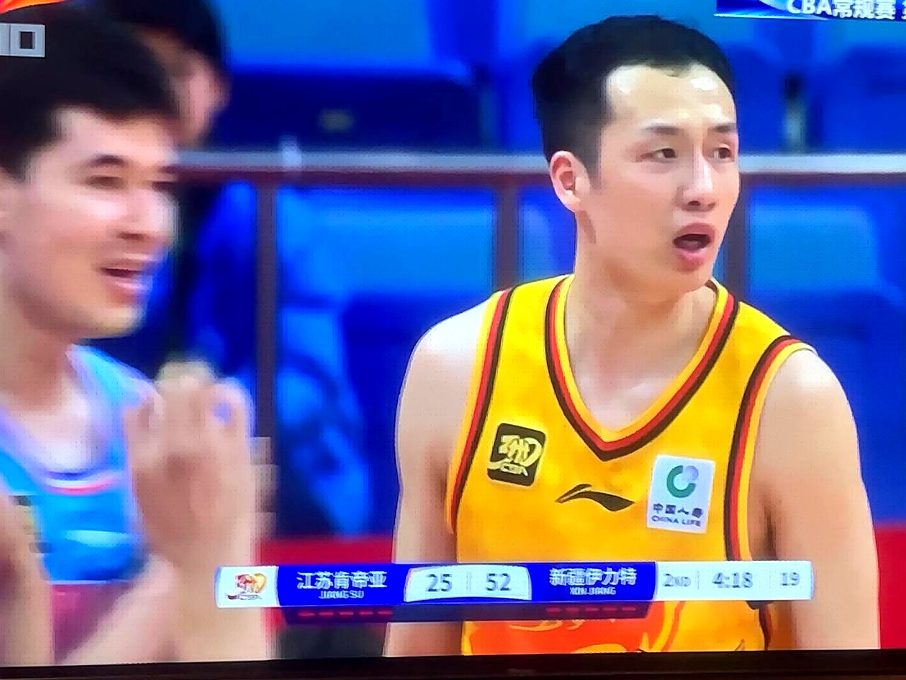 江苏队在客场取得惊人胜利