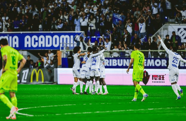 南特对战尼斯，球场上的激烈对决即将展开