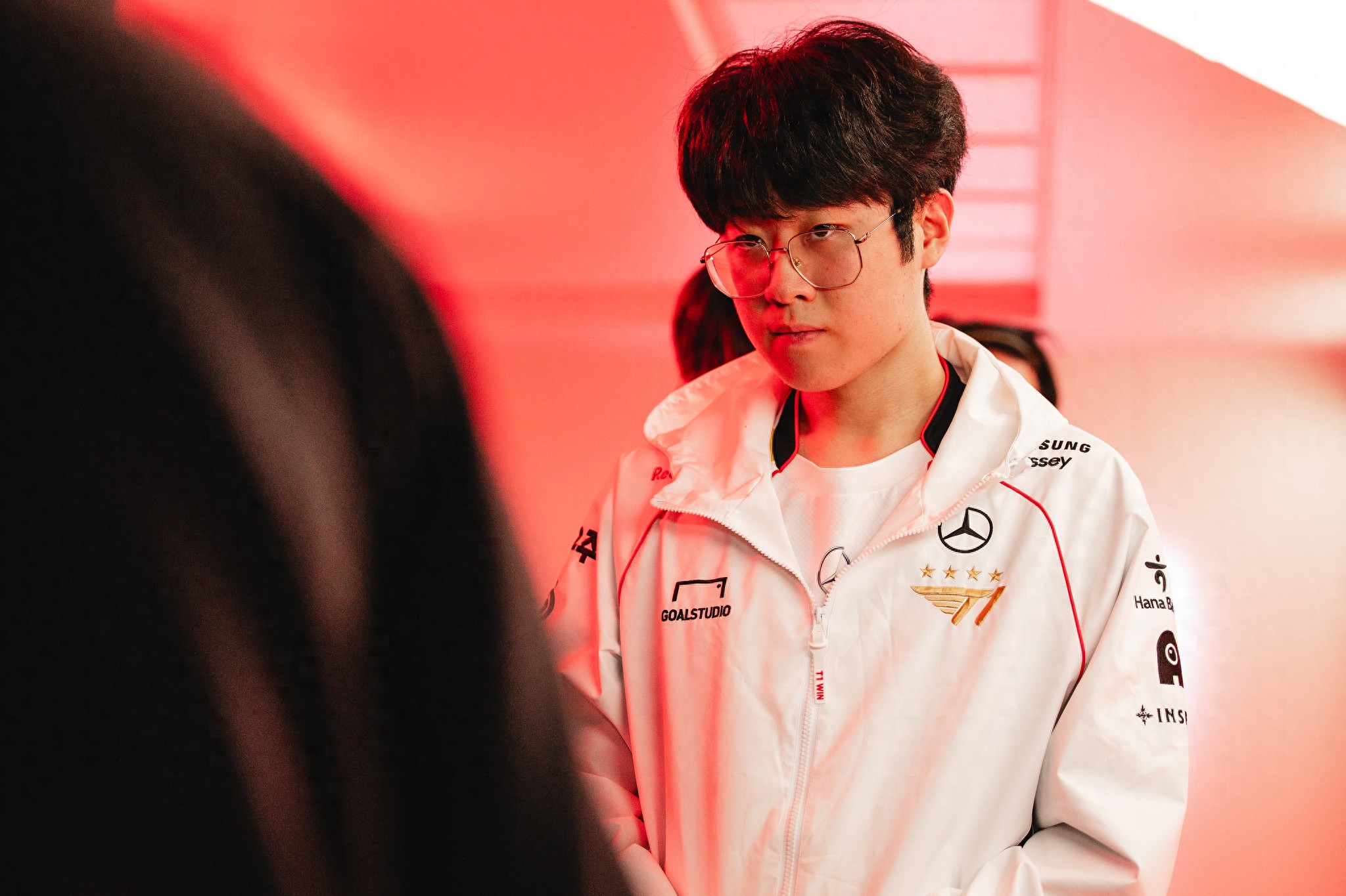 TES翻盘V5，Zeus成为全场焦点半决赛3:2（柏林）