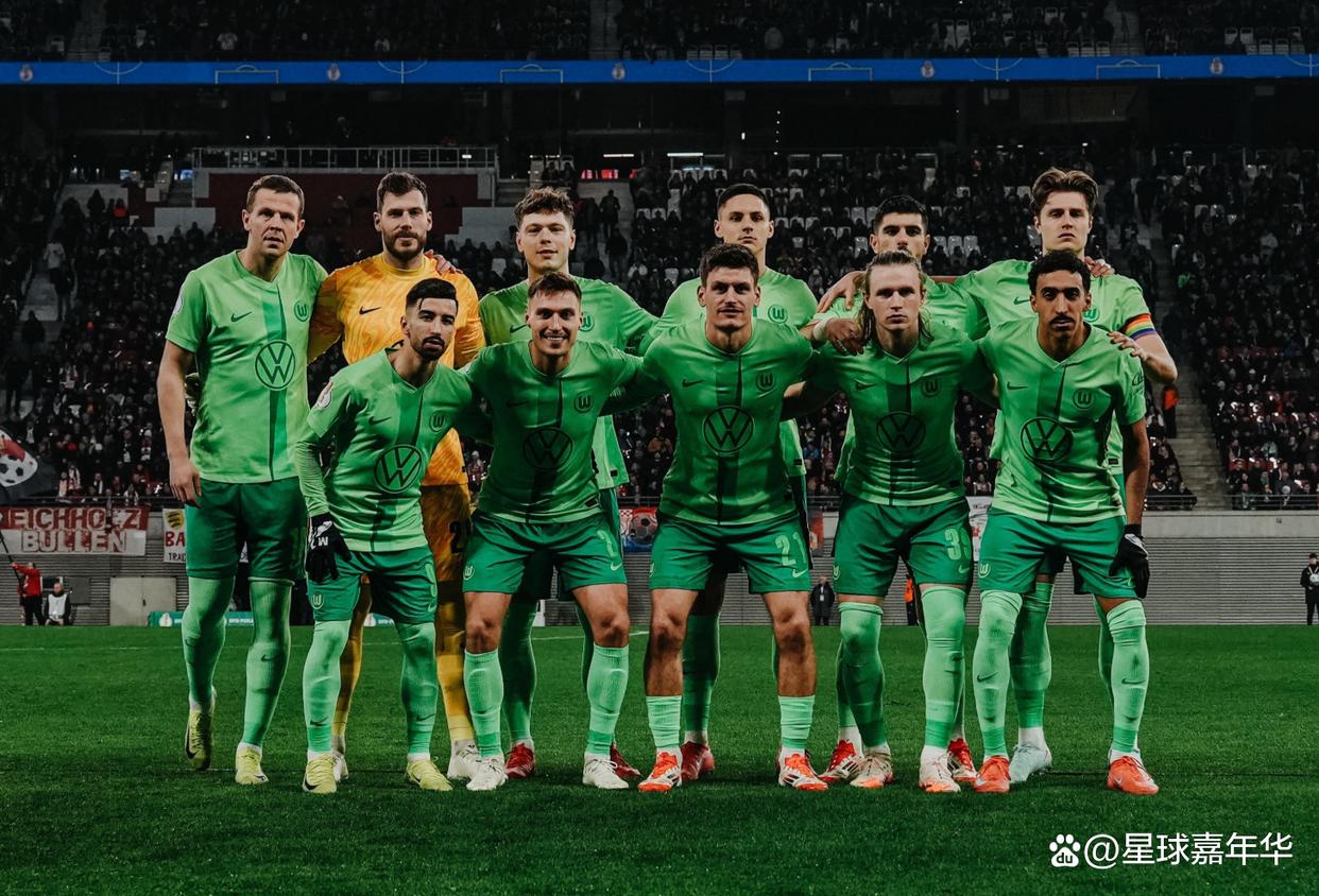 包含沃尔夫斯堡跻身德甲积分榜前列的词条 包含沃尔夫斯堡跻身德甲积分榜前列的词条