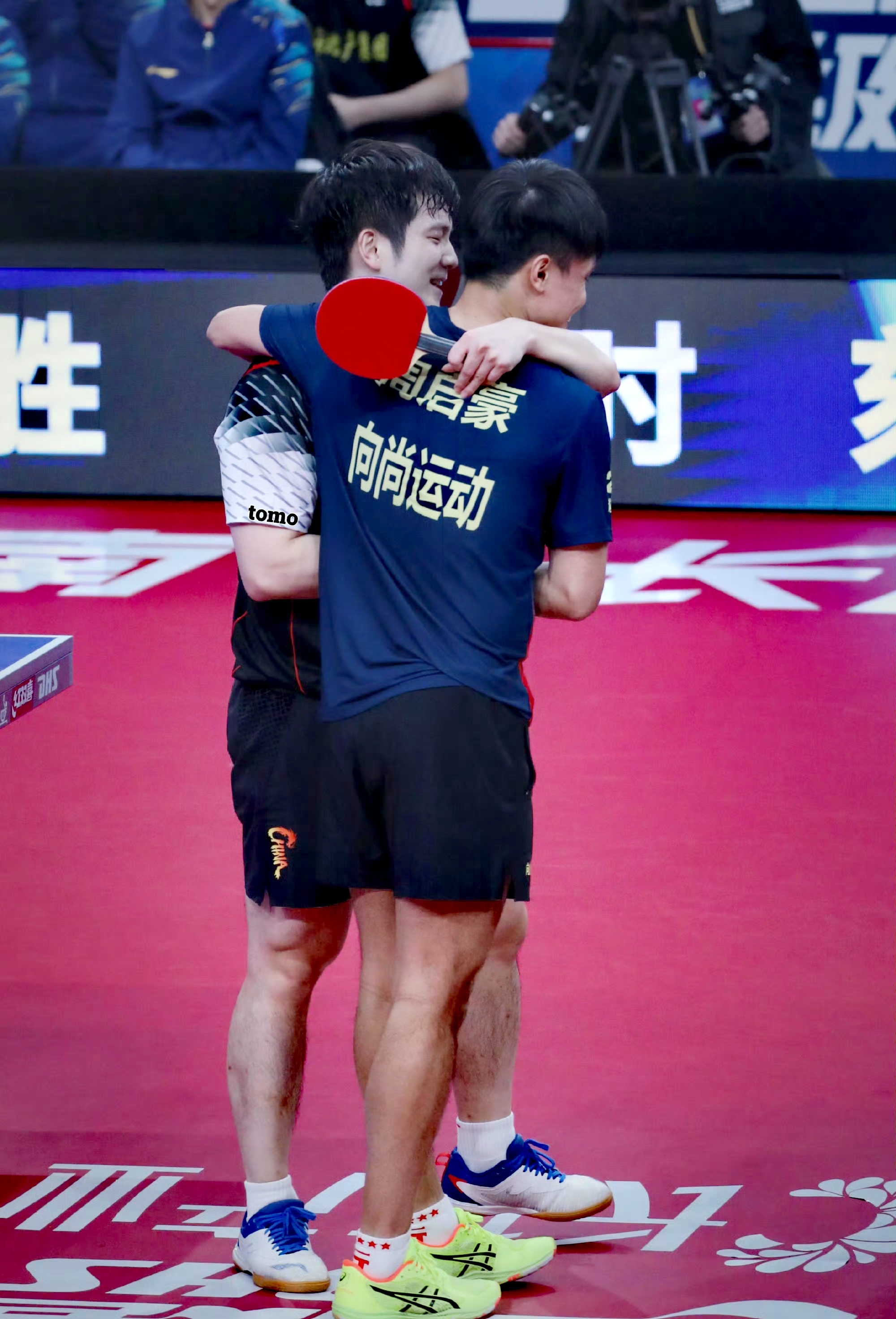 韩国队翻盘法国队，樊振东扛起全队